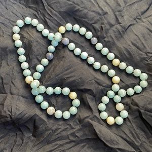 Loft beaded necklace